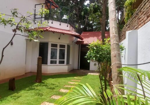 Unique commercial bungalow