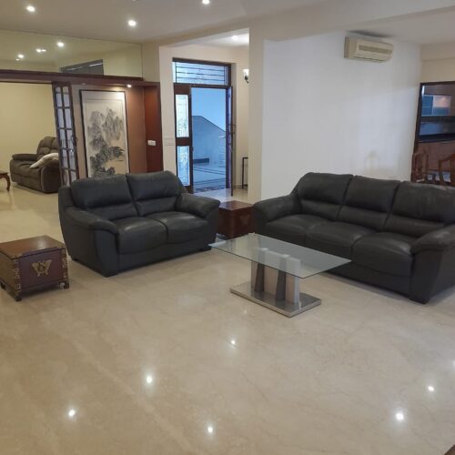 luxury 4BHK apartment in Crescent Park